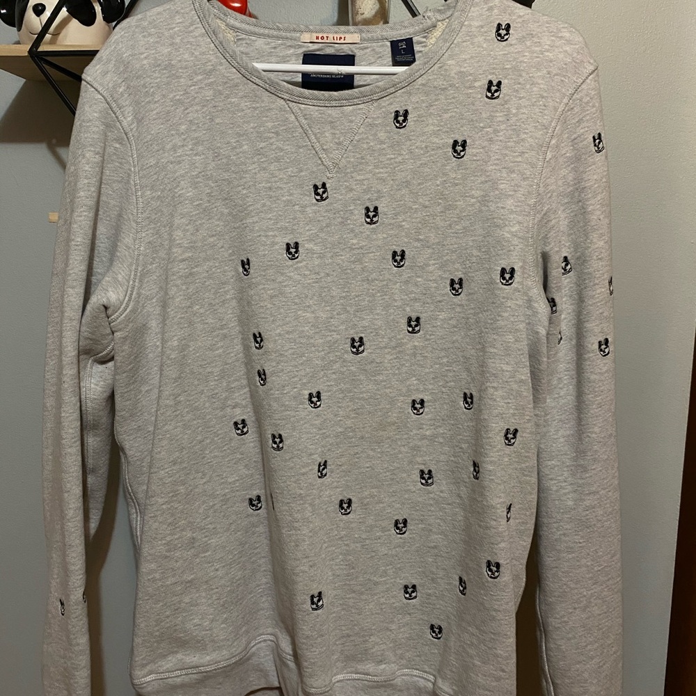 Men’s crewneck